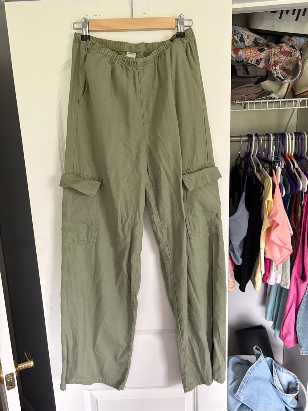 Arizona Jean Company Olive Green Wide Leg Cargo Pants